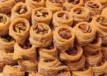  فلسطين اليوم - طريقة تحضير الكنافة بالمكسرات والشربات بكل تفاصيلها لتحصلي على طعم لذيذ