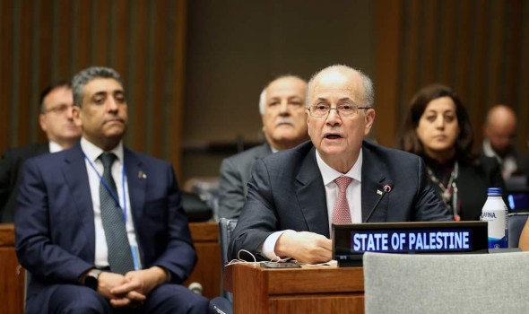  فلسطين اليوم - رئيس الوزراء يؤكد أن إنهاء الاحتلال وتجسيد الدولة الفلسطينية هو الطريق للسلام والاستقرار في المنطقة