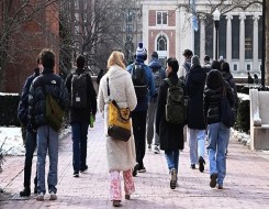  فلسطين اليوم - هارفارد تفقد حق تسجيل الطلاب الأجانب بعد قرار مفاجئ من إدارة ترامب