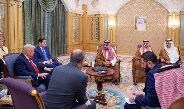  فلسطين اليوم - ترمب يعلن رفع العقوبات عن سوريا بدعم سعودي والشرع يرحب بالخطوة باعتبارها بداية جديدة